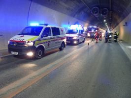 24.02.2018 Tunnelübung Selzthaltunnel FF09
